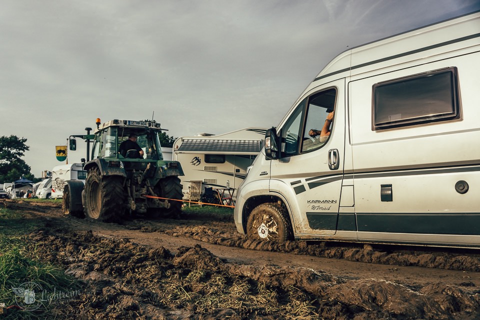 Hochzeitsfotograf Frank Metzemacher Lichtreim Fotos Wacken 2015 Schlammschlacht 500 member