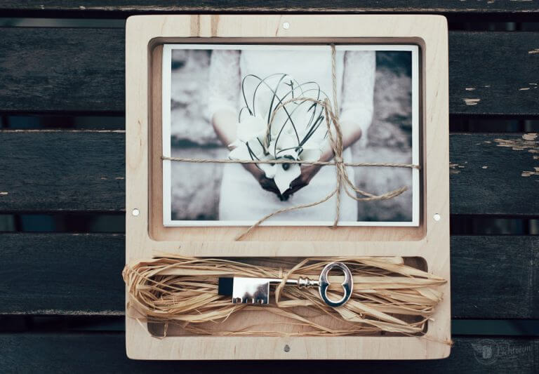 Hochzeitsbox mit Bildern und USB Stick