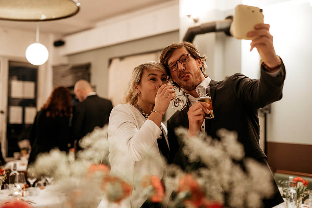 Hochzeitsfotograf Köln Cafe Sehnsucht