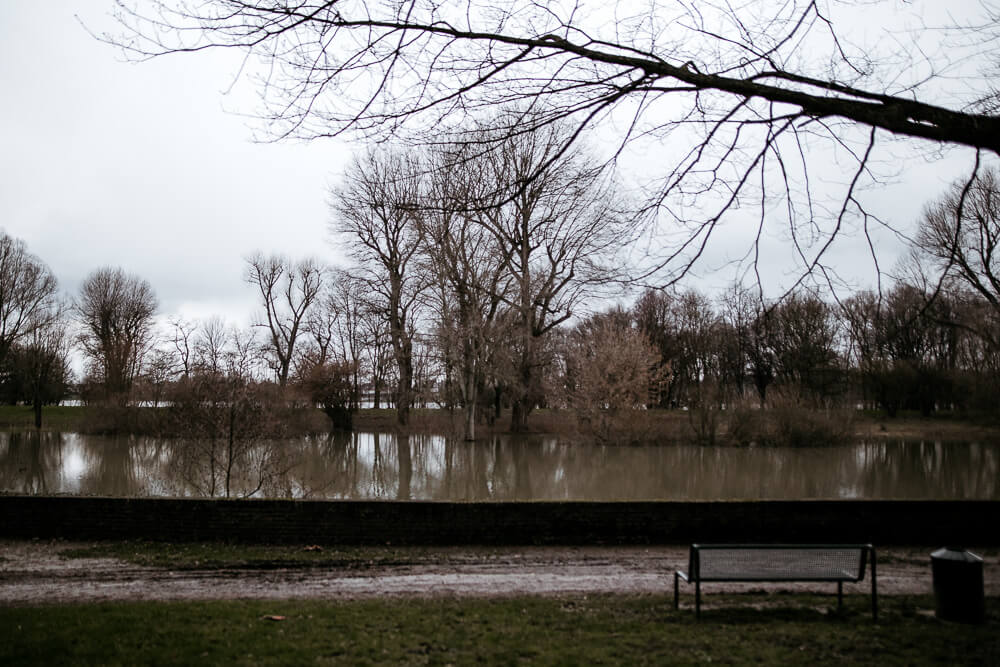 Hochzeitsfotograf Köln Cafe Sehnsucht